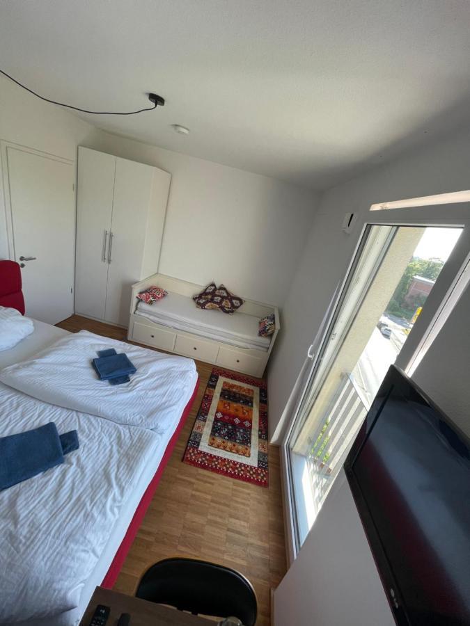 Boutique Zimmer Privat 1-4 Personen Francfort-sur-le-Main Extérieur photo